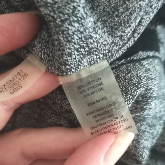 Calvin Klein tunic/poncho Size S/M - Picture 3 of 3